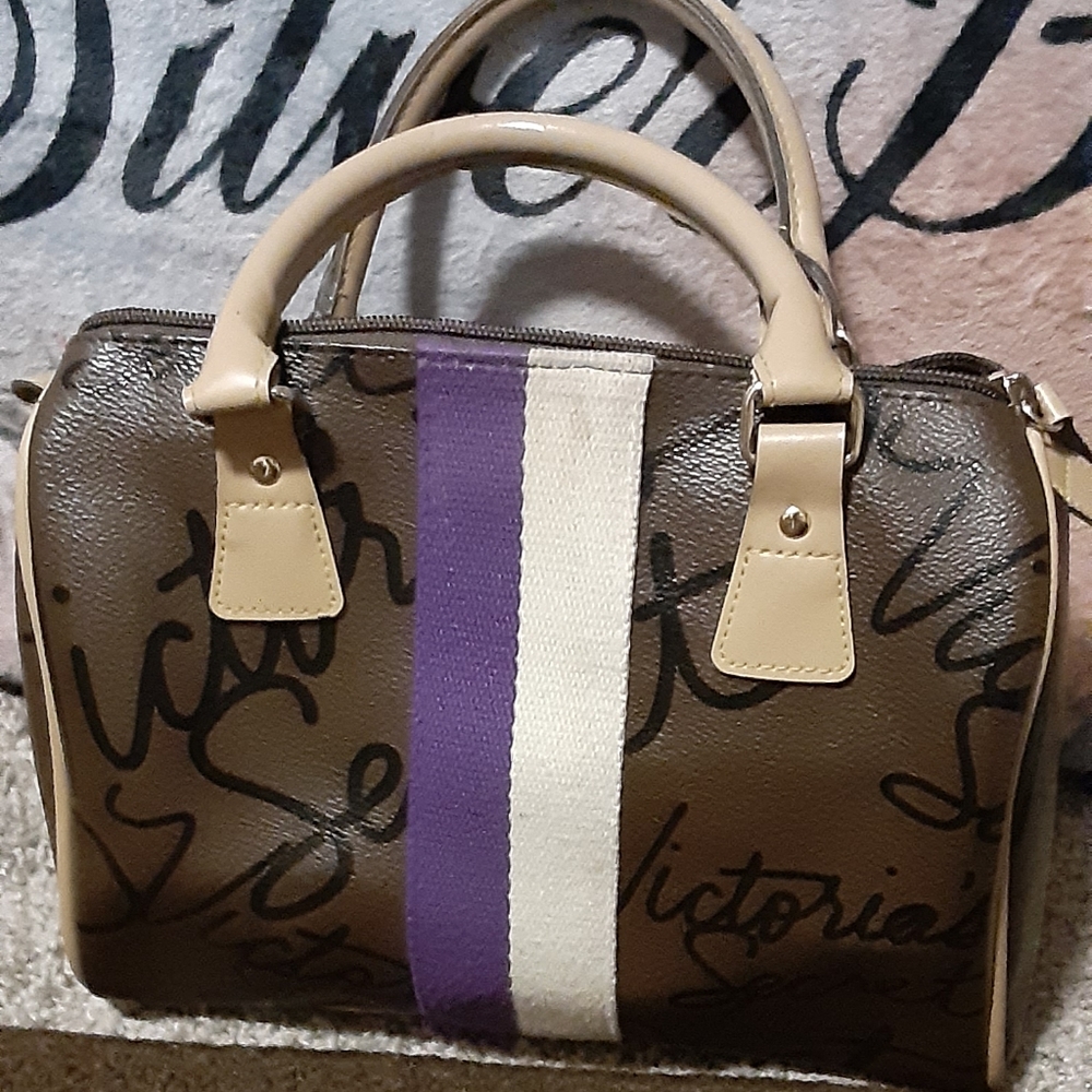 VS HANDBAG - Picture 9 of 9